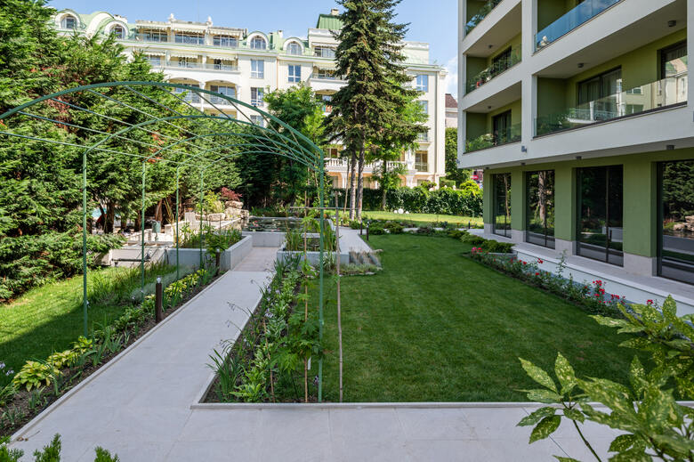 Hotel Romance