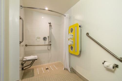 Motel 6 Kingston Ontario