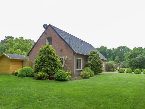 Holiday Home De Lansert 1