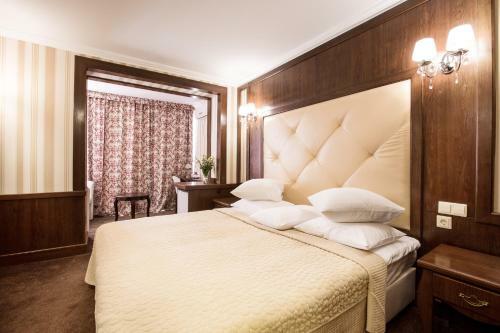 Bukovyna Hotel
