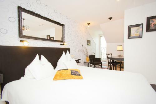 Hotel Sz�rcsa