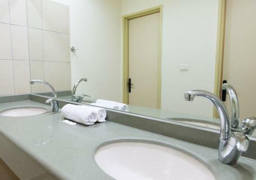 Hi - Arad Hostel