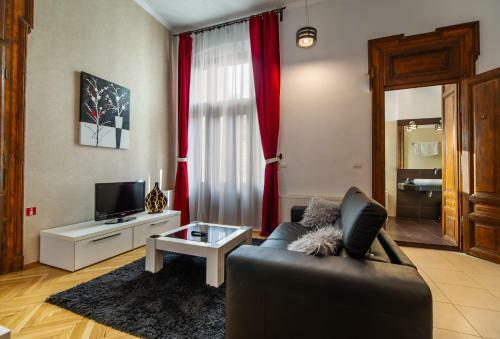 Select City Center Apartments