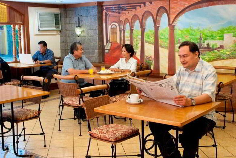 Pinoy Pamilya Hotel