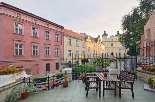 Hill Hostel