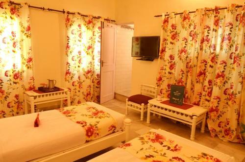 Hostal Sneh Deep Guest House