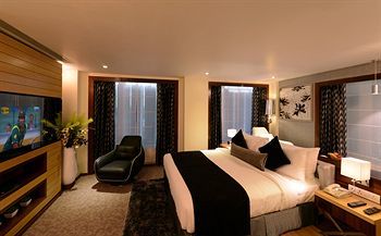 Hotel Tulip Inn, Ahmedabad