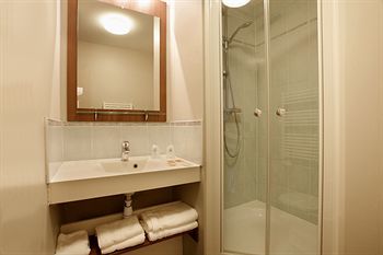 Inter-hotel Les Bruy�res