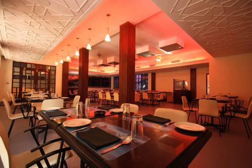 Hotel The Club