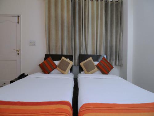 Hotel Mehra Residency At The Airport