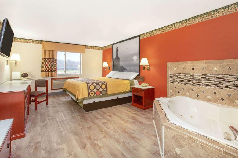 Hotel Super 8 Bedford