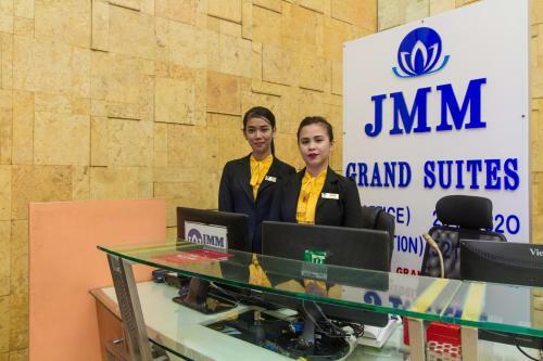 Jmm Apartment Suites
