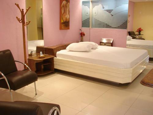 Hotel Ti-ti-ti Motel (Adult Only)