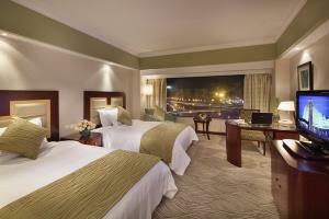 Hua Ting Hotel And Towers