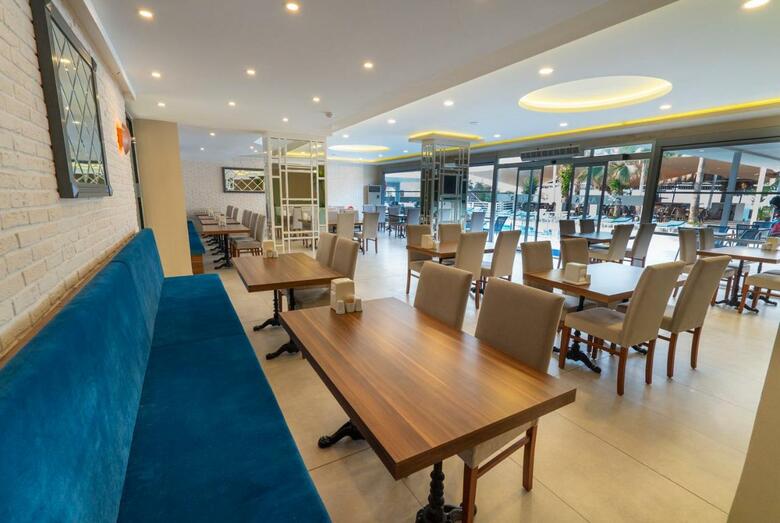 Azak Beach Hotel - Don't Use