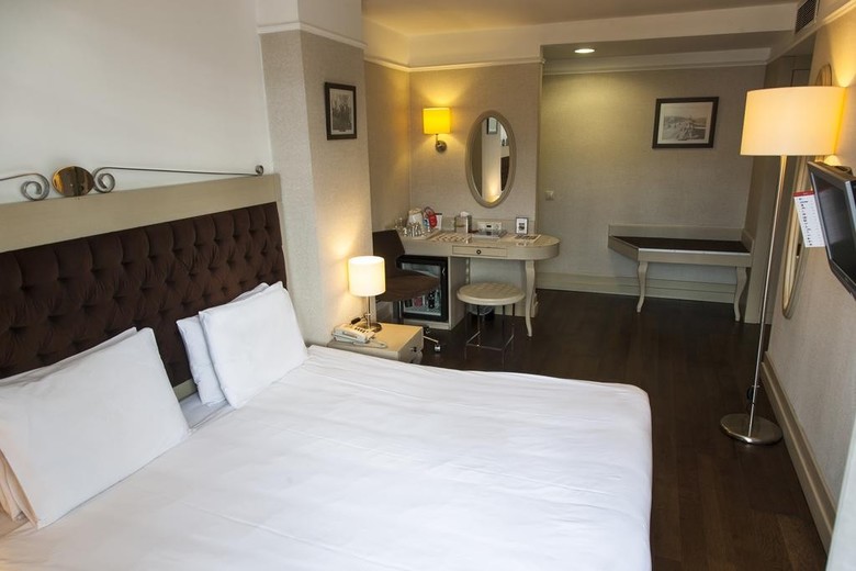 Hotel Faros Old City