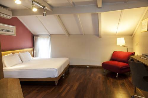 Hotel Faros Old City