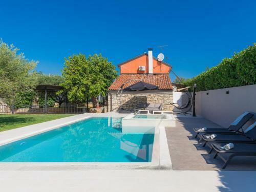 Holiday Home Villa Mala