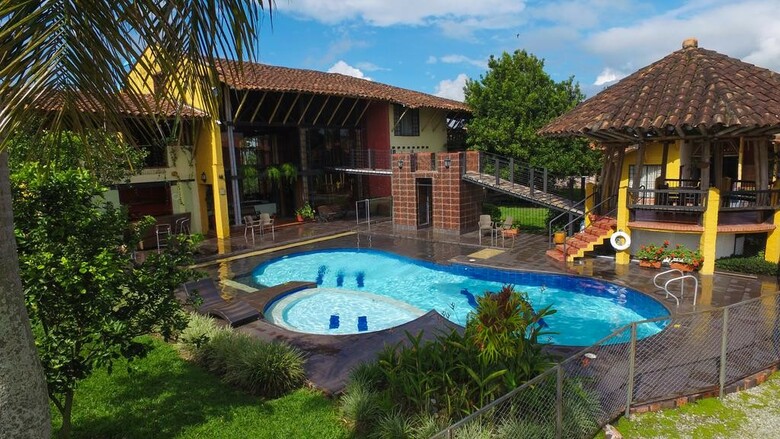 Agroturismo Finca Hotel La Quinta Porra