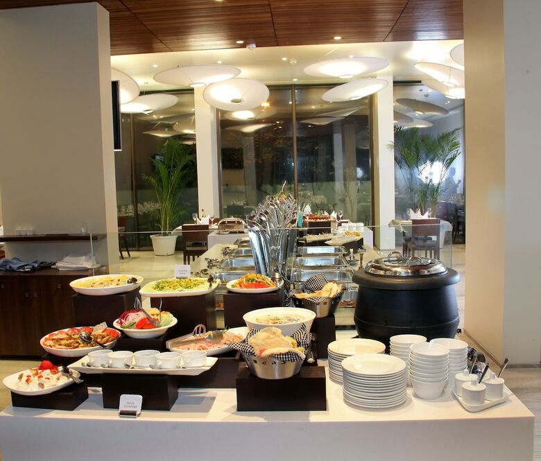 Hotel Marasa Sarovar Portico -rajkot
