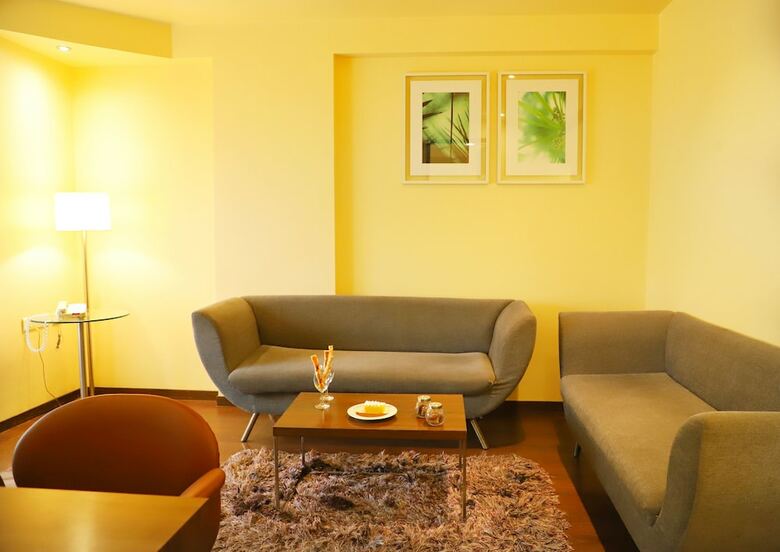 Hotel Marasa Sarovar Portico -rajkot