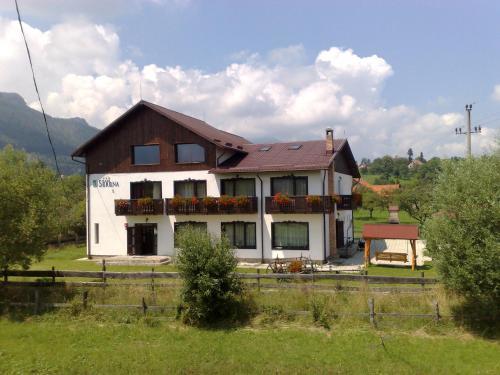 Hostal Serena Guesthouse Bran