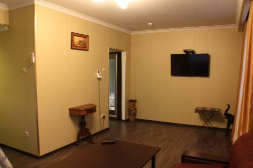 Hotel Zhar