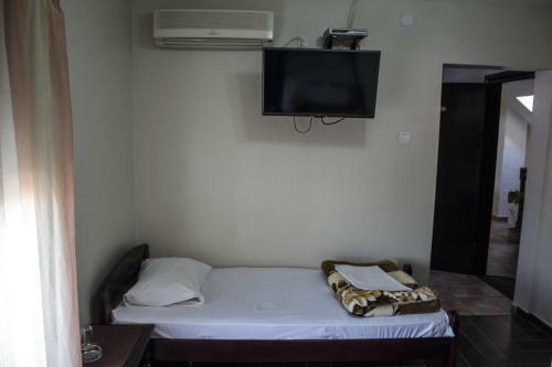 Hostal Private Accommodation Kubura