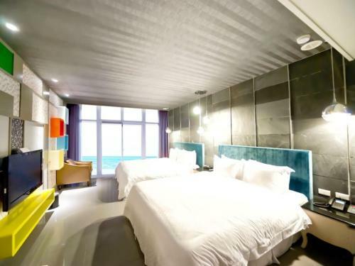 Hotel White House Beach Resort