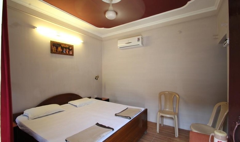 Hotel Ajay International