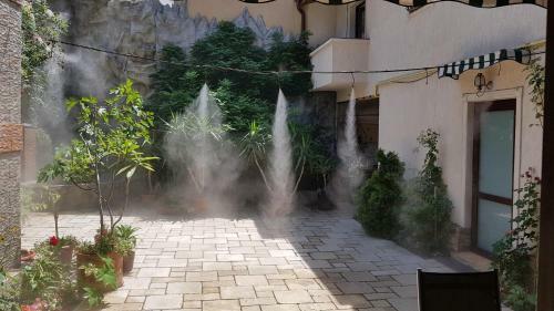City Garden Hotel