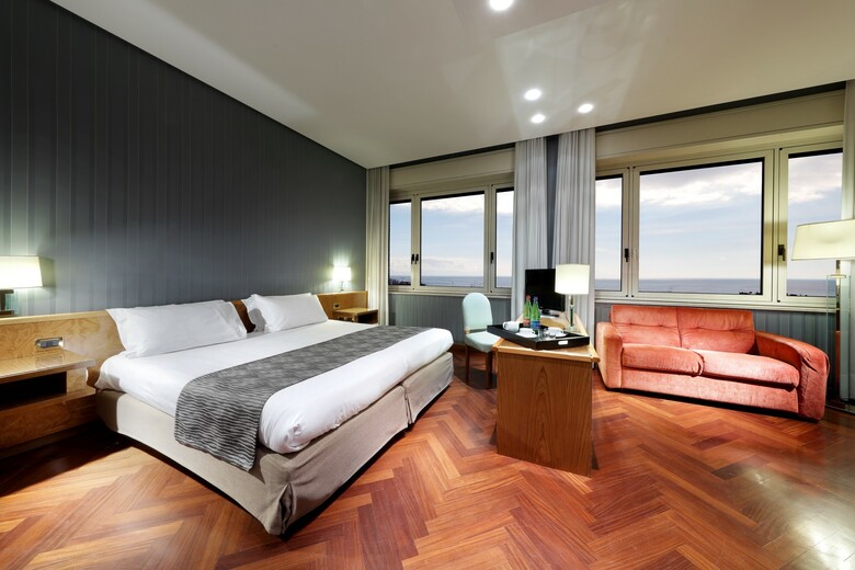 Hotel Exe Majestic