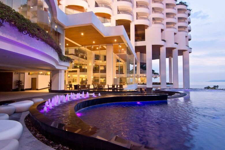 Hotel Royal Cliff Grand