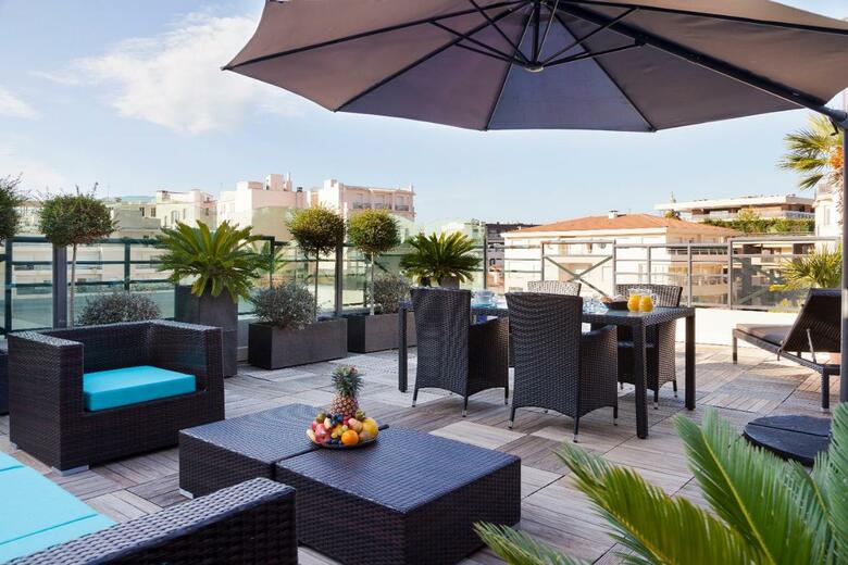 Hotel Neh� Suites Cannes Croisette