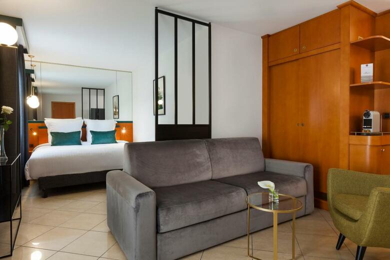 Hotel Neh� Suites Cannes Croisette