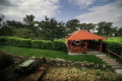 Hostal Go?ciniec Nowa Wioska