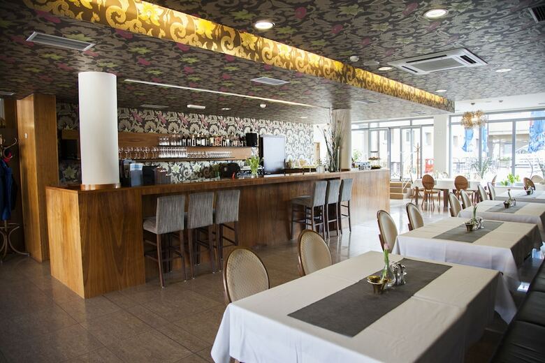 Hotel Eminent