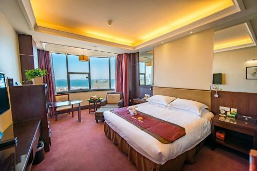 Jinghai Hotel