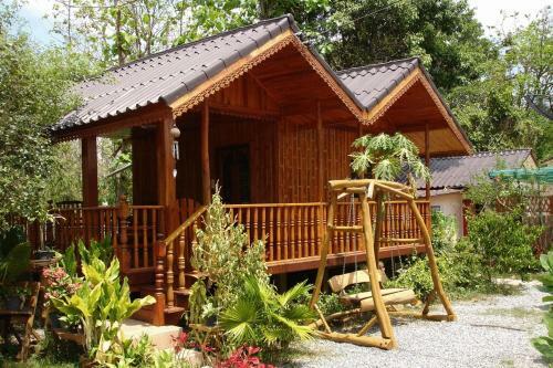 Home Stay Stc Bed And Breakfast