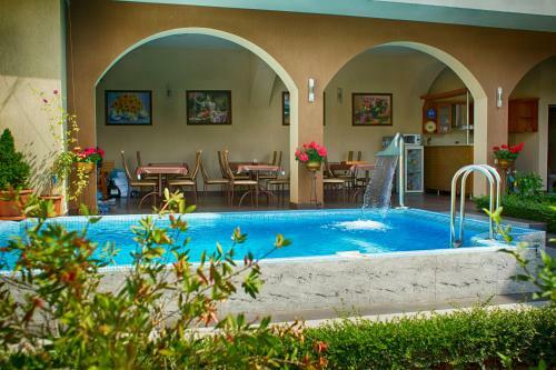 Hostal Matsesta Lili Guest House
