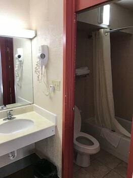 Motel Americas Best Value Inn And Suites Dalton