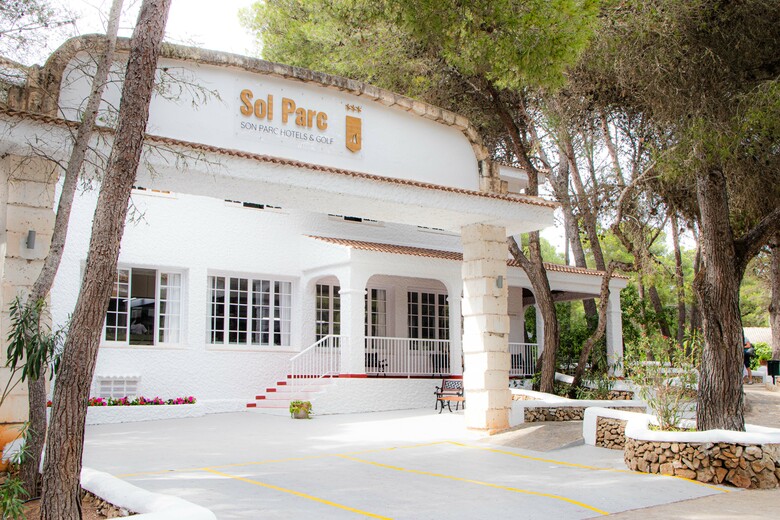 Apartamentos Sol Parc