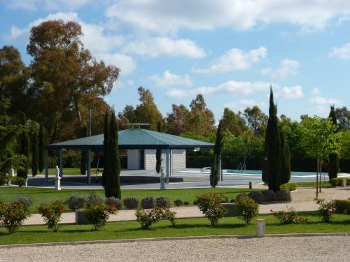 Casale Delle Ronde B&B