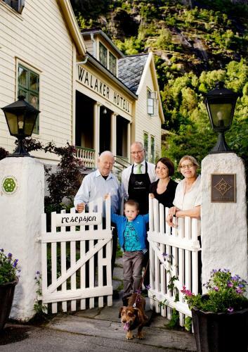 Walaker Hotel