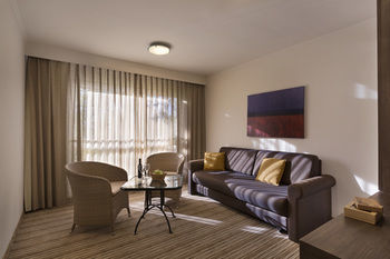 Isrotel Ramon Inn Hotel