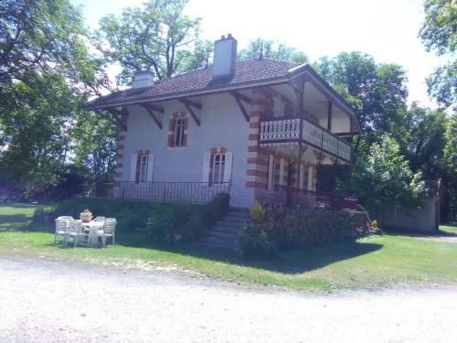 Holiday Home Maison Mauchamp Beaune
