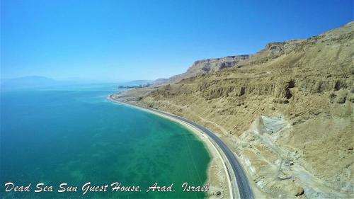 Hostal Dead Sea Club Guest House