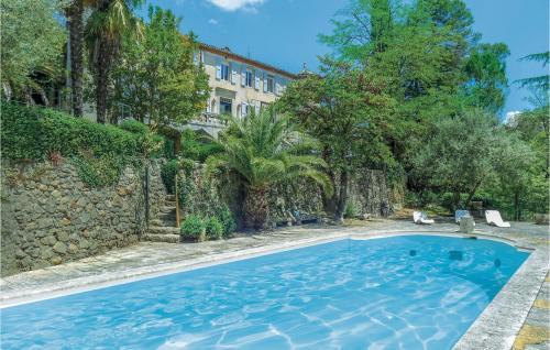 Apartment St. Jean-du-pin St-1301