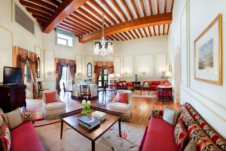 Hotel Taj Falaknuma Palace