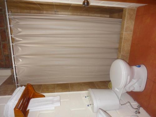 Hostal Hosteria Arand�